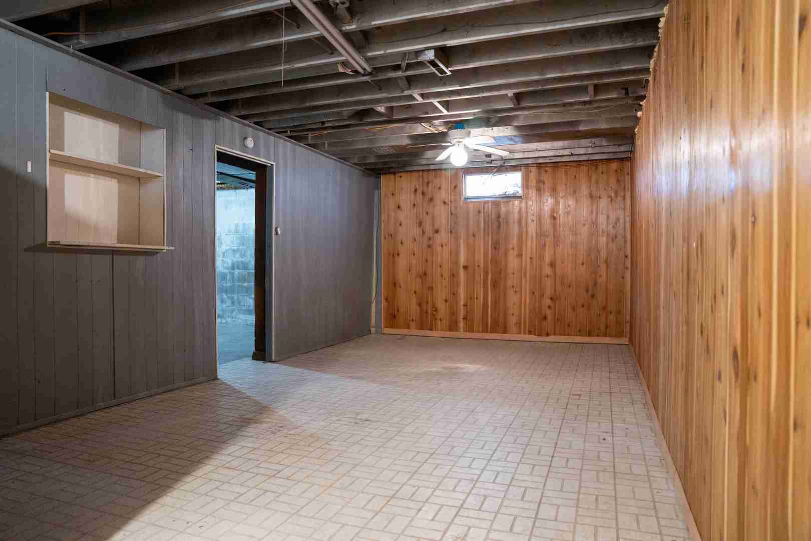 12770443 Property Photo 11