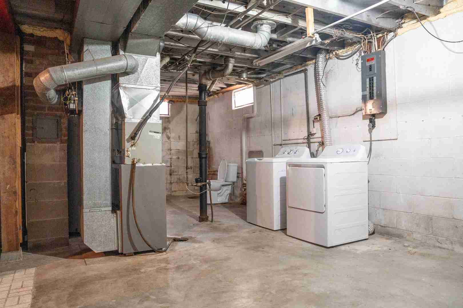 12770443 Property Photo 13
