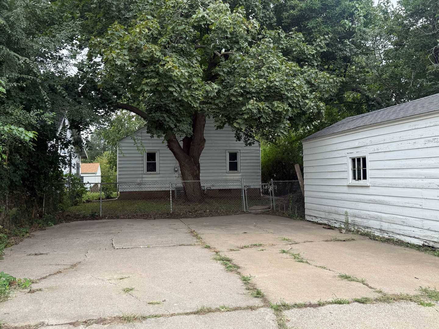 12770443 Property Photo 14