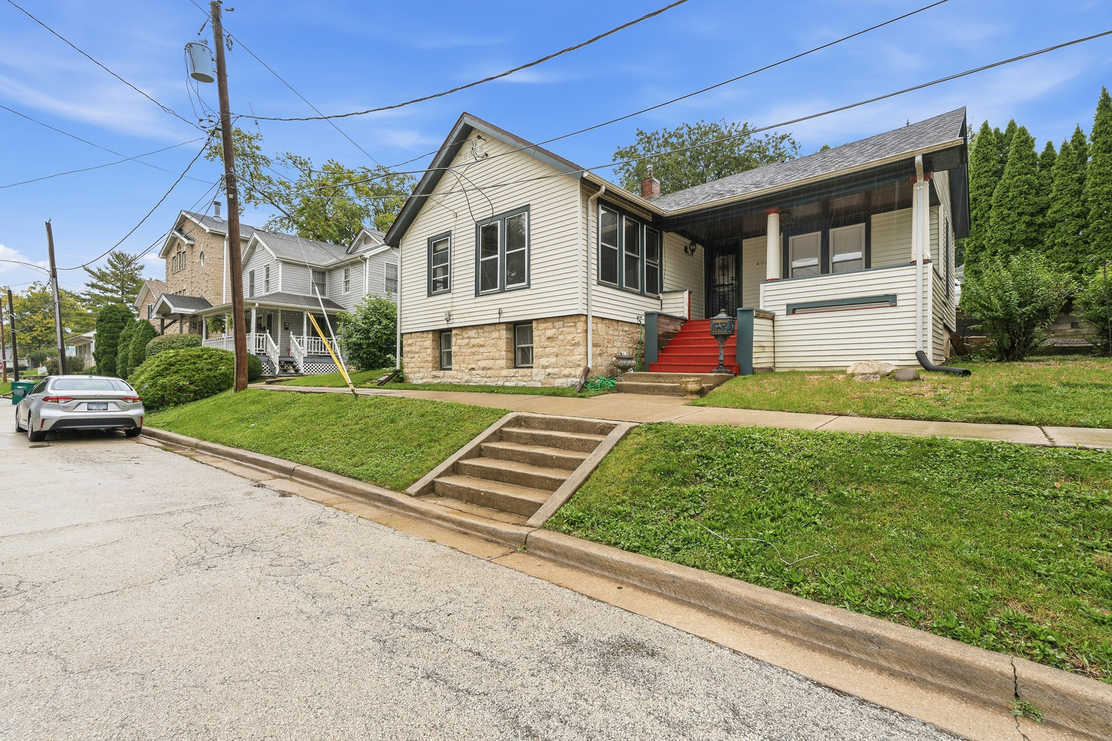 402 Porter Street Property Photo 3