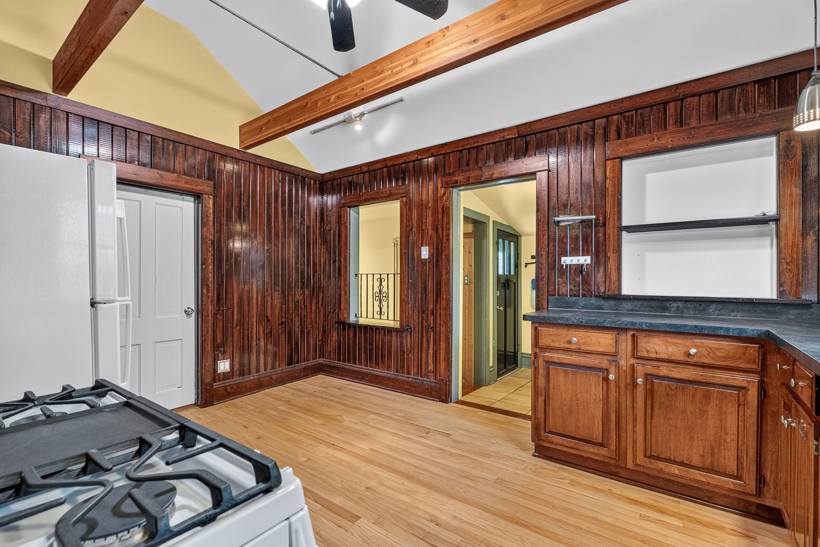 402 Porter Street Property Photo 11