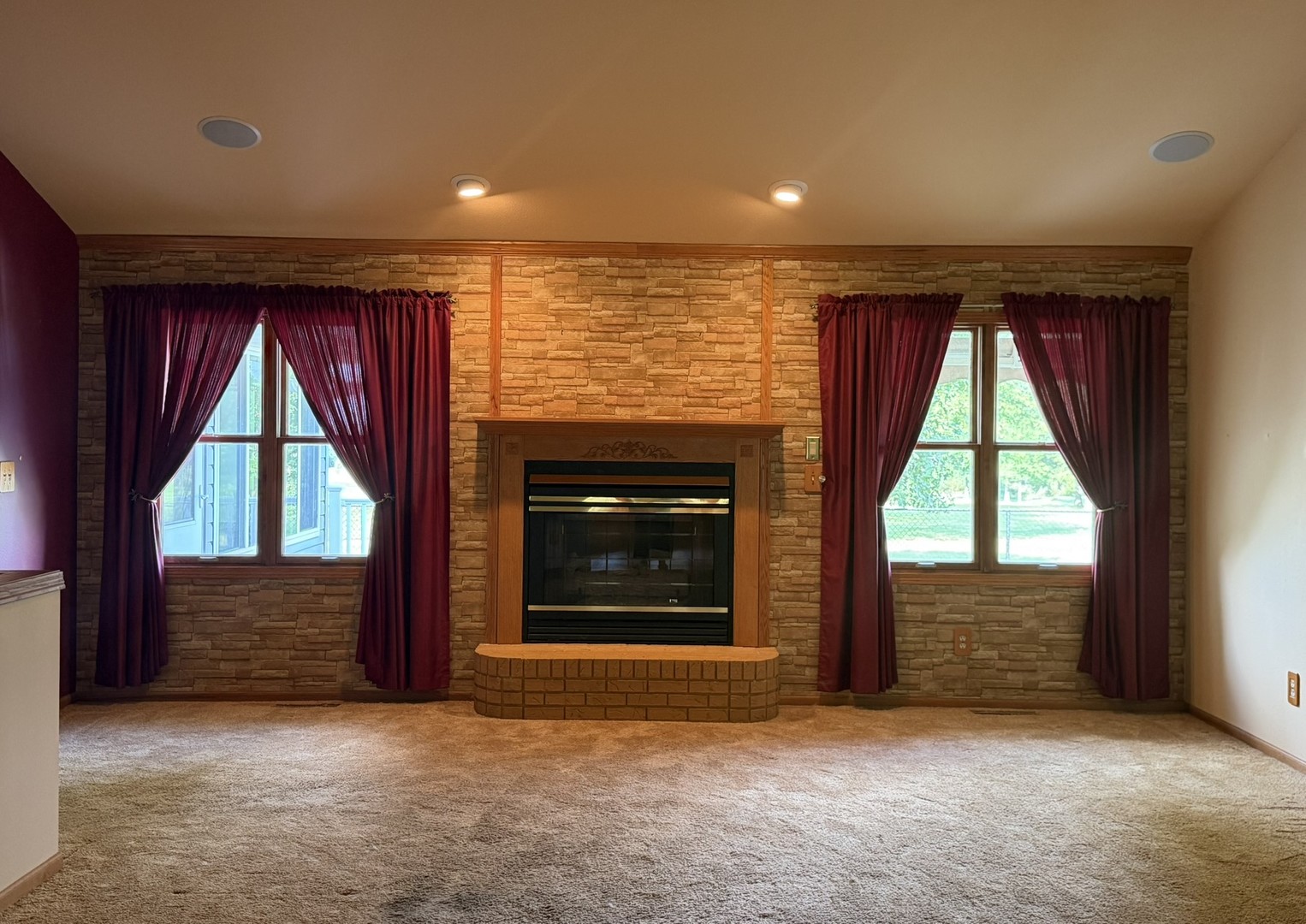 485 Lions Drive Property Photo 14