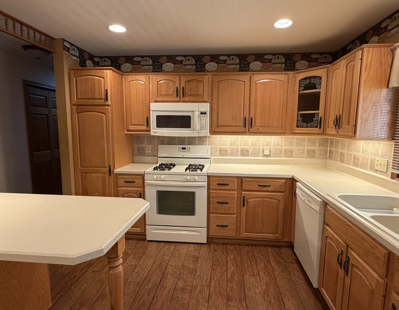 485 Lions Drive Property Photo 23
