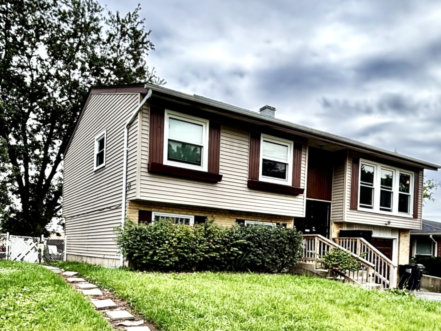 1135 E 159TH Place Property Photo 1