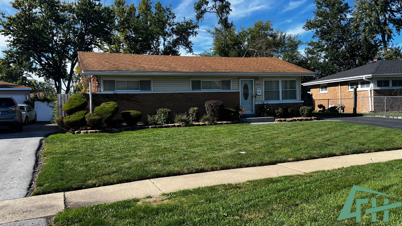 16158 Sussex Court Property Photo 1