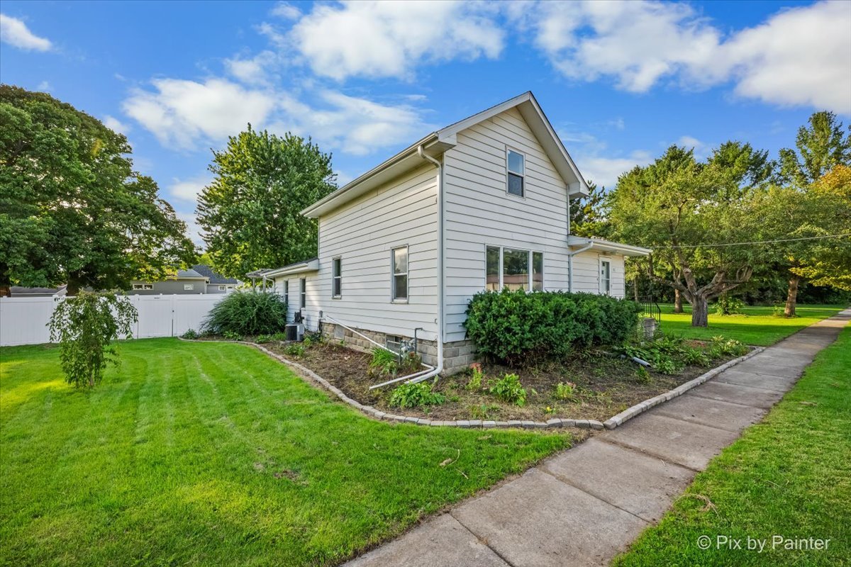 163 Wahlgren Avenue Property Photo 2