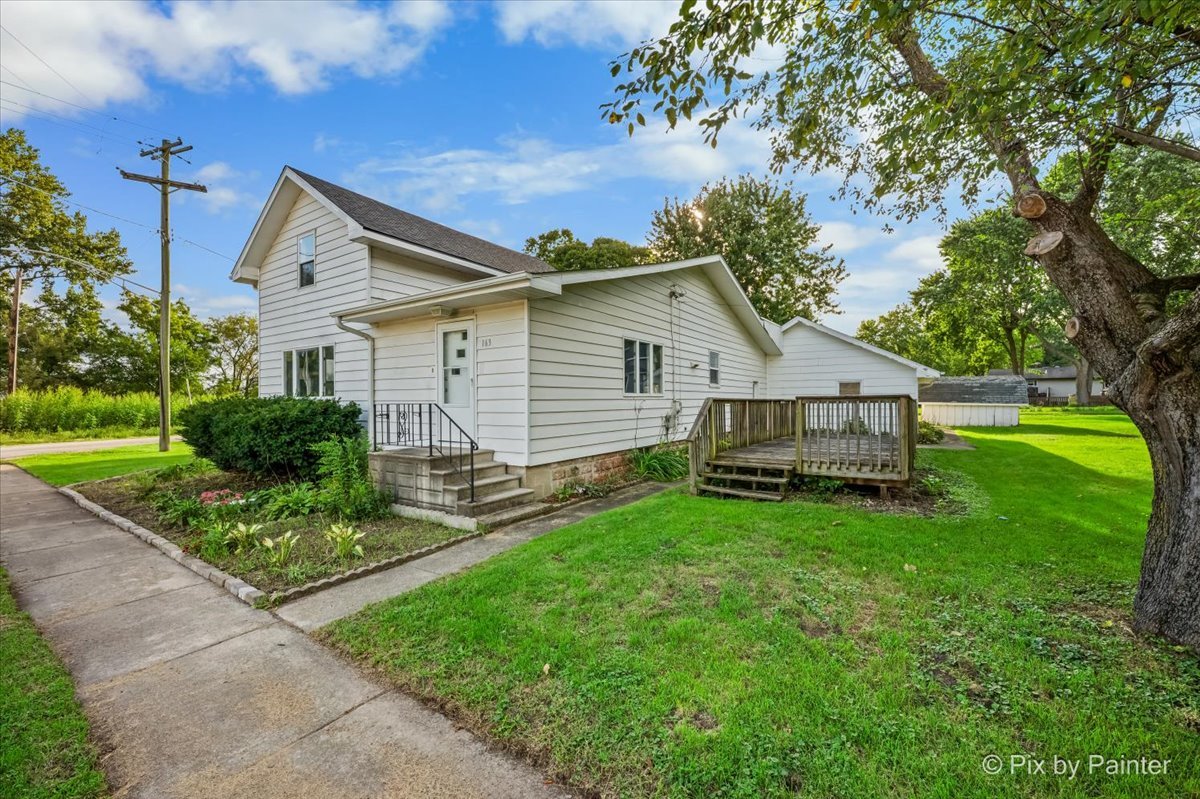 163 Wahlgren Avenue Property Photo 3