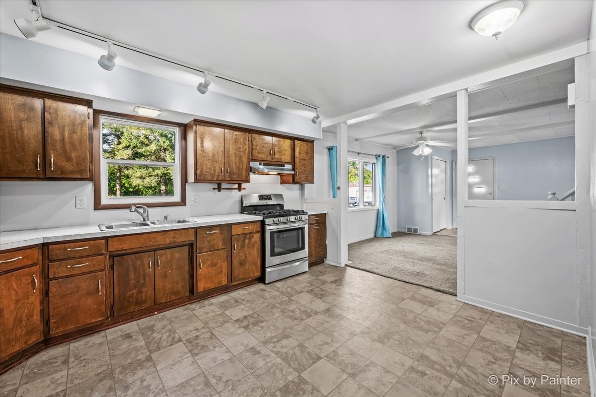 163 Wahlgren Avenue Property Photo 10