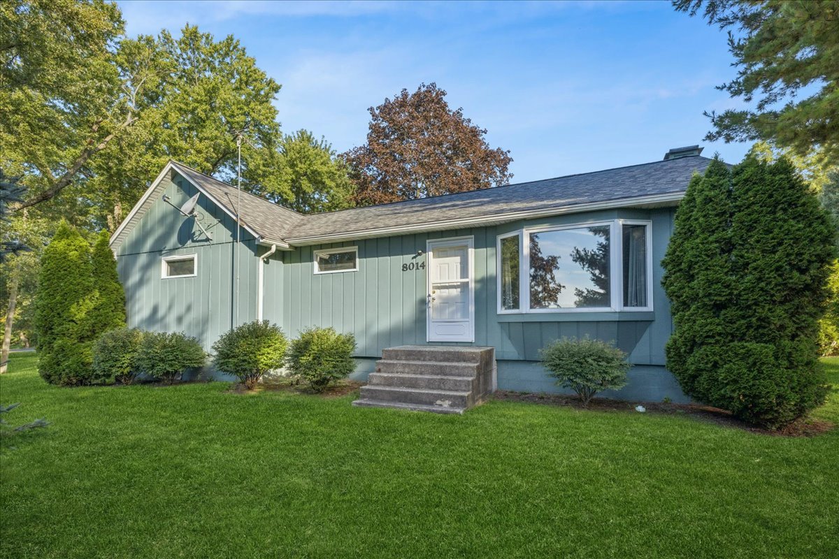 8014 Hillside Road Property Photo 1