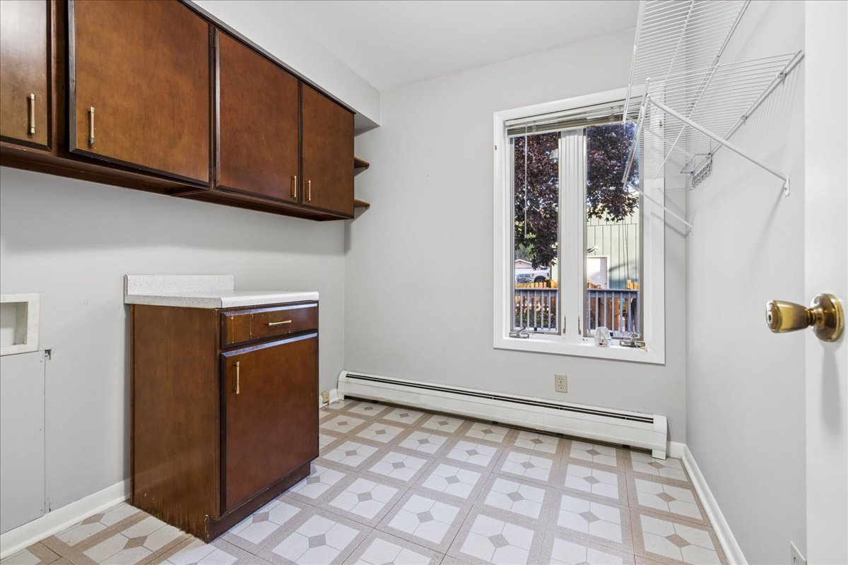 8014 Hillside Road Property Photo 14