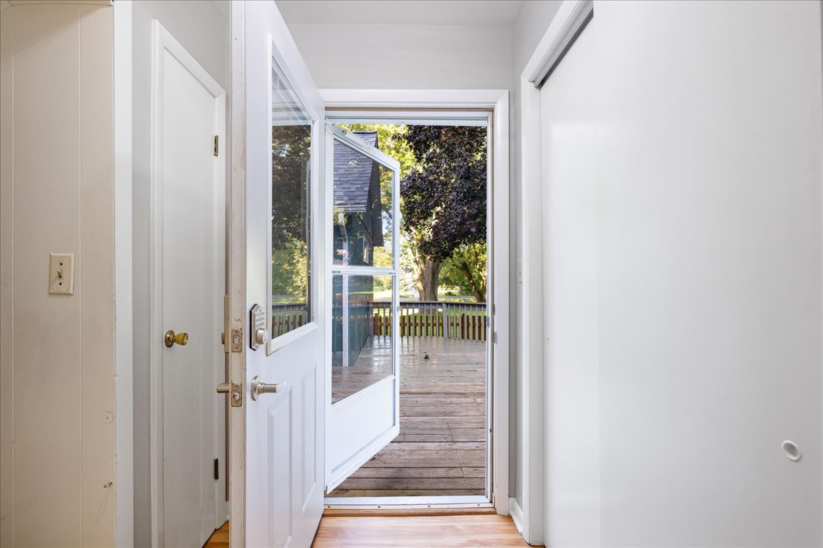 8014 Hillside Road Property Photo 15