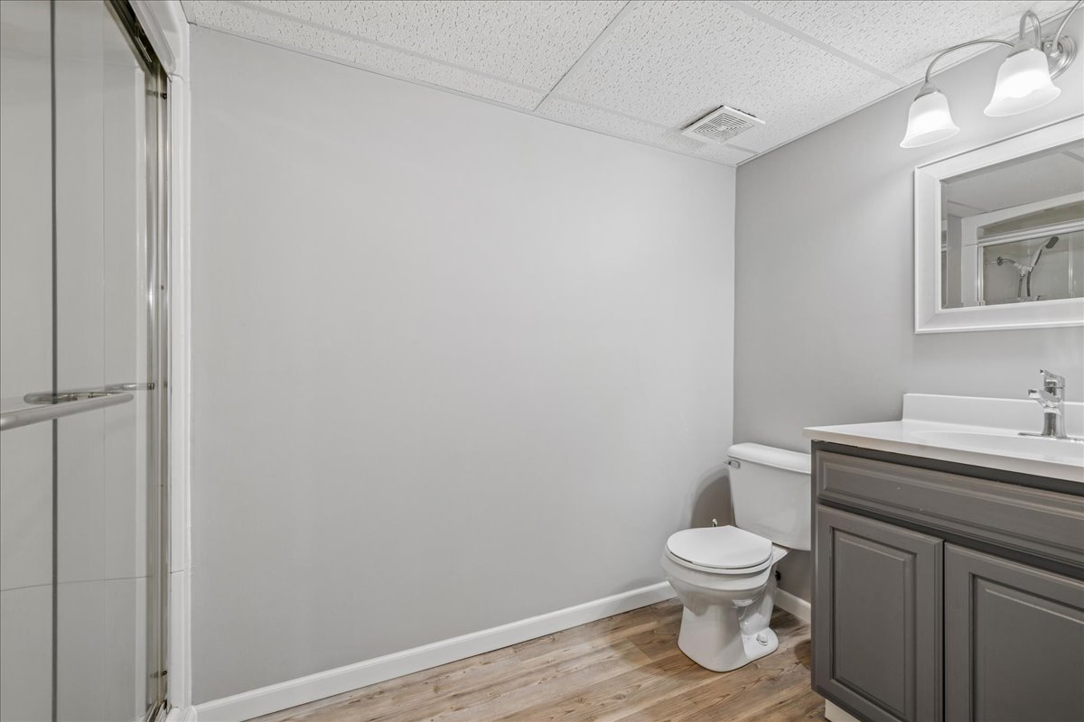 8014 Hillside Road Property Photo 20