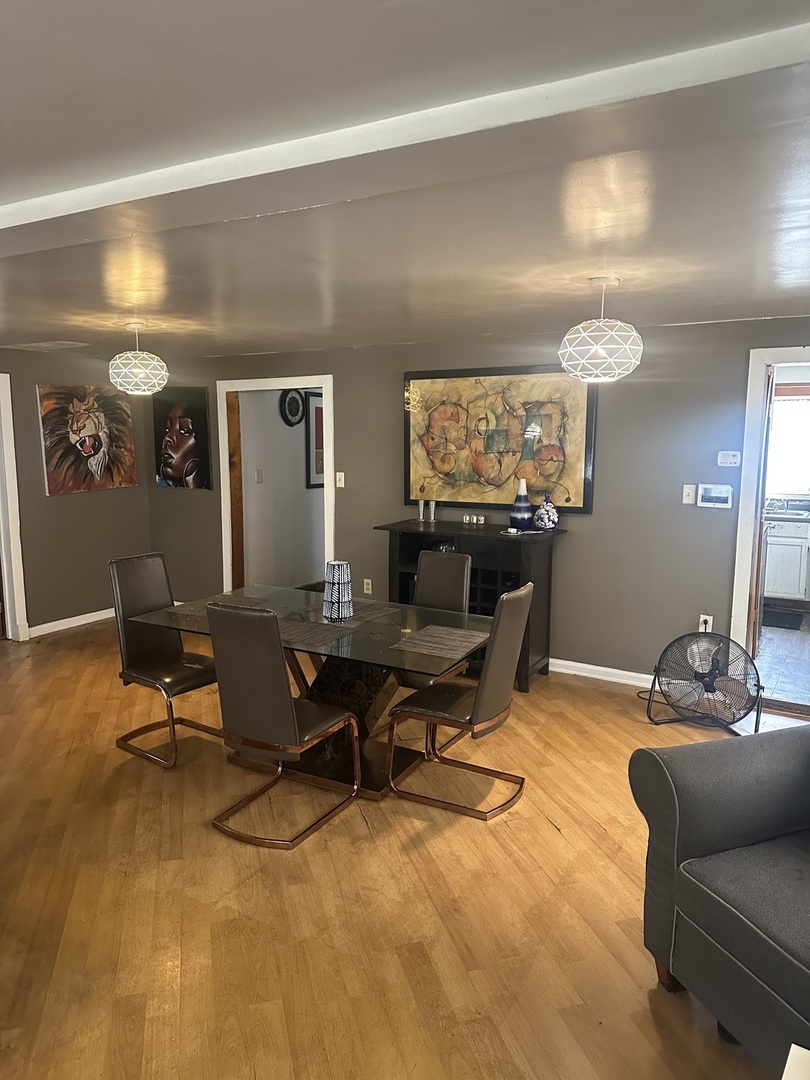 12207 S Harvard Avenue Property Photo 3