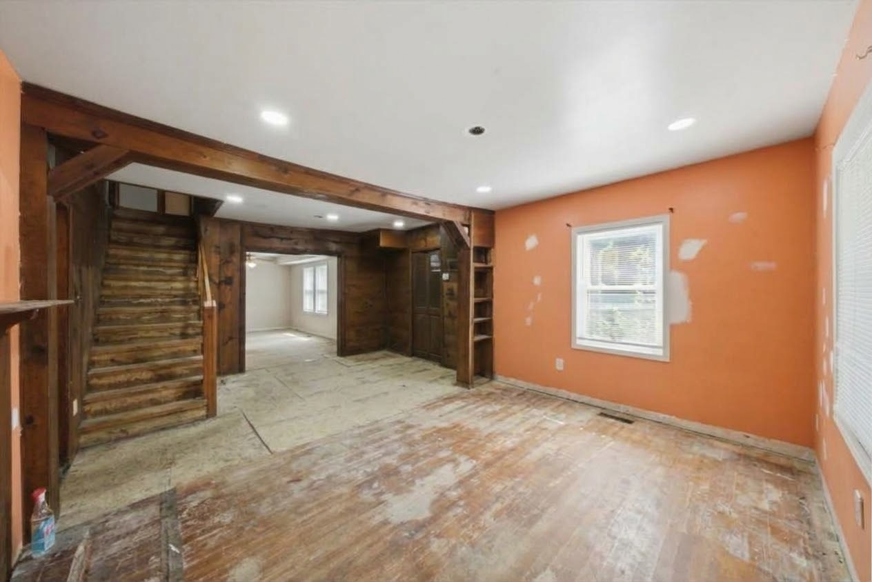 17853 Bock Road Property Photo 3