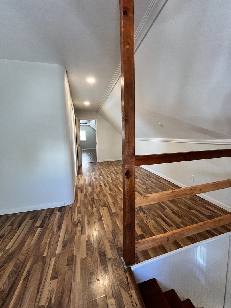 2123 N Karlov Avenue Property Photo 28