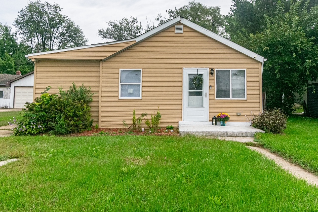 2730 9th Street Property Photo 1