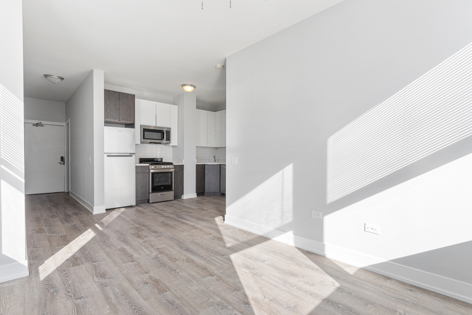12770519 Property Photo 3
