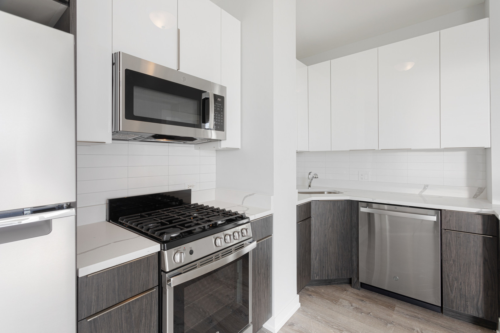 12770519 Property Photo 4