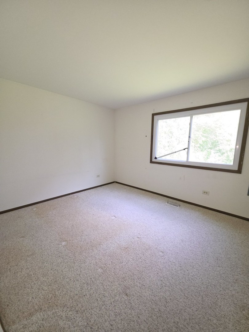 47 Woodbine Drive Property Photo 11