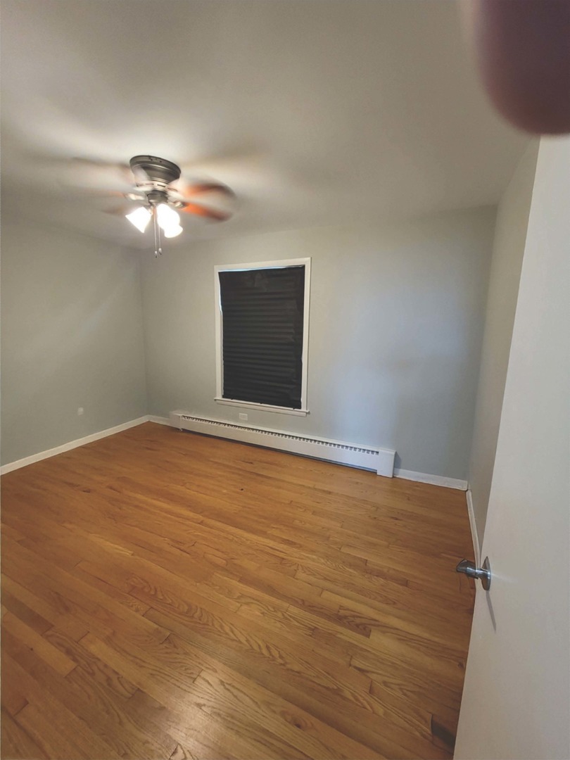 2446 N 78th Court 2r Property Photo 8