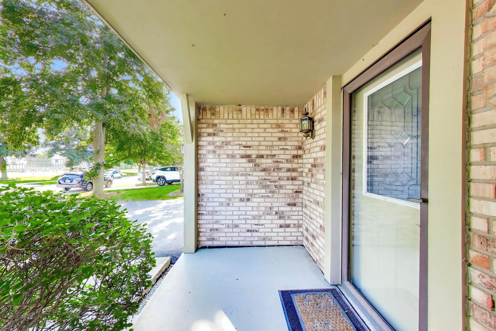 9166 Greencastle Lane Property Photo 3