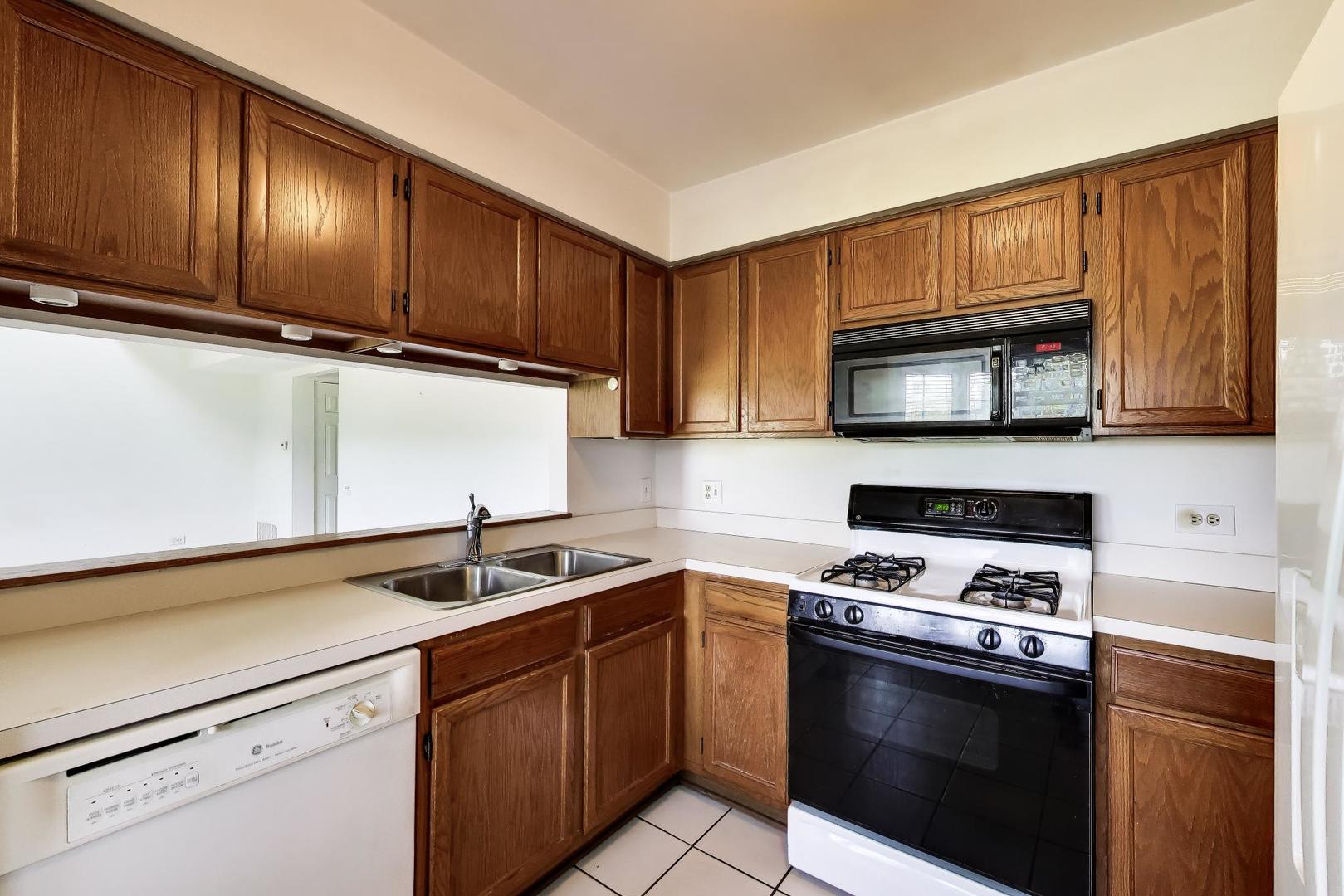 9166 Greencastle Lane Property Photo 12