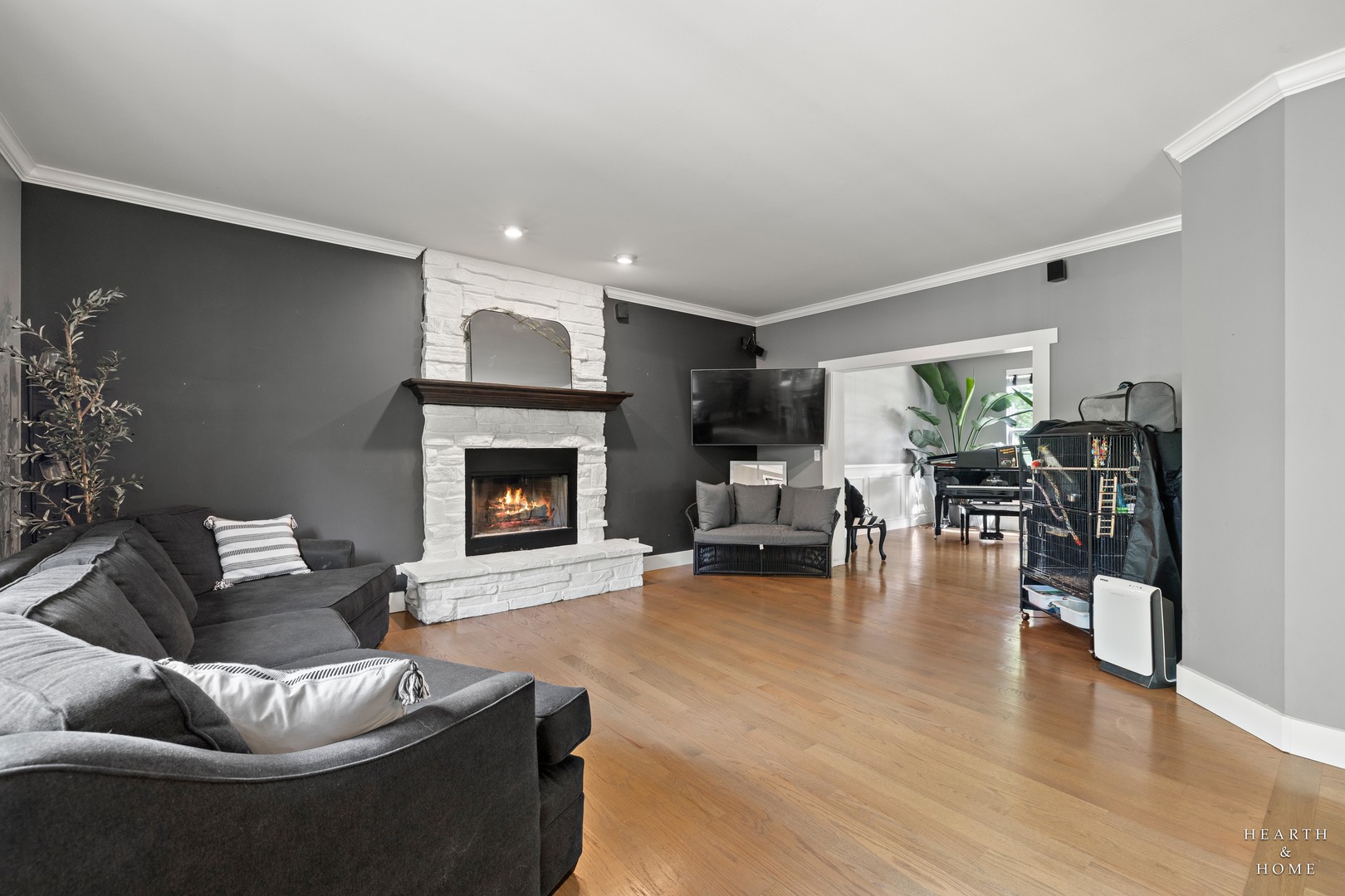 399 Asbury Avenue Property Photo 10