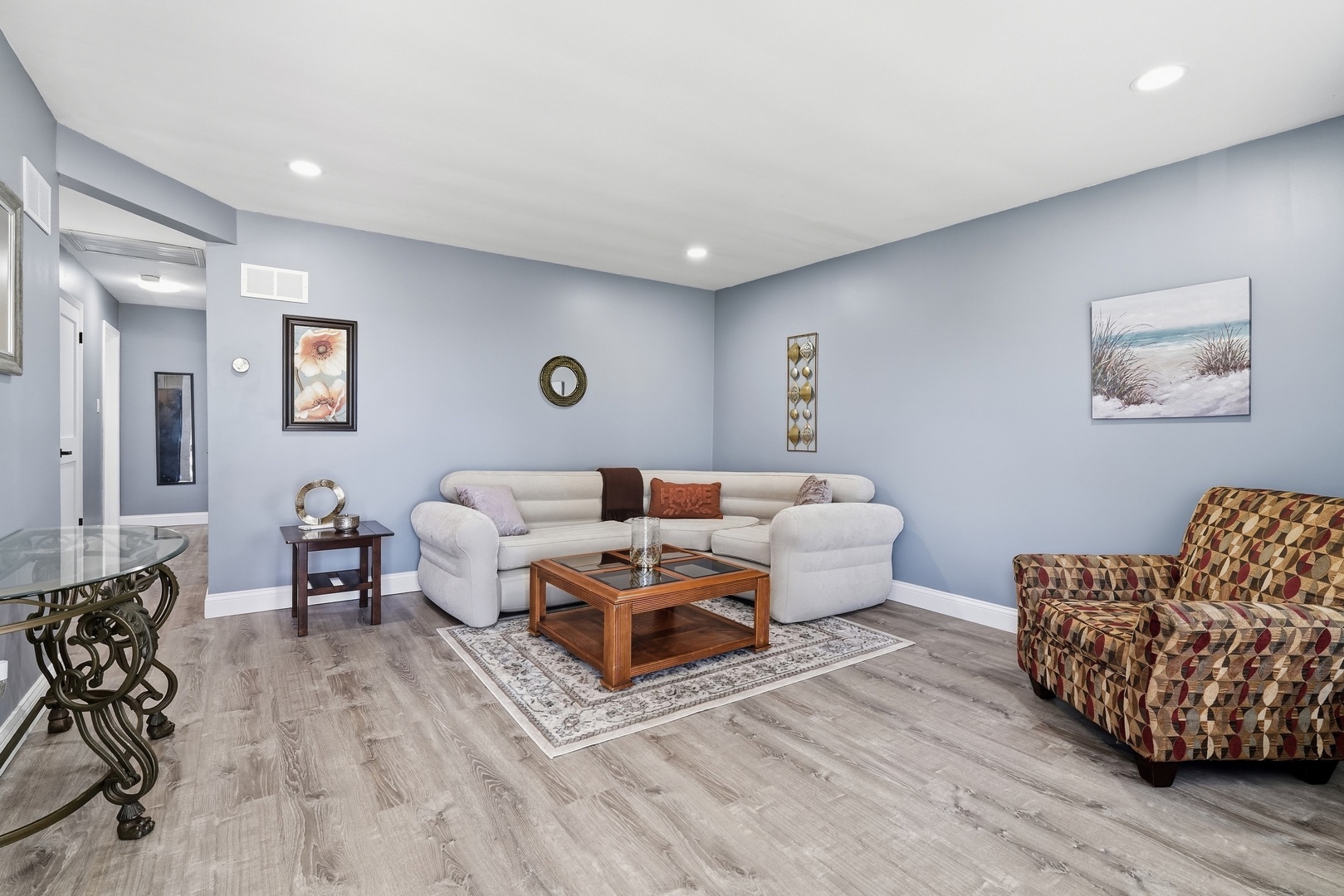 18460 Oakwood Avenue Property Photo 2