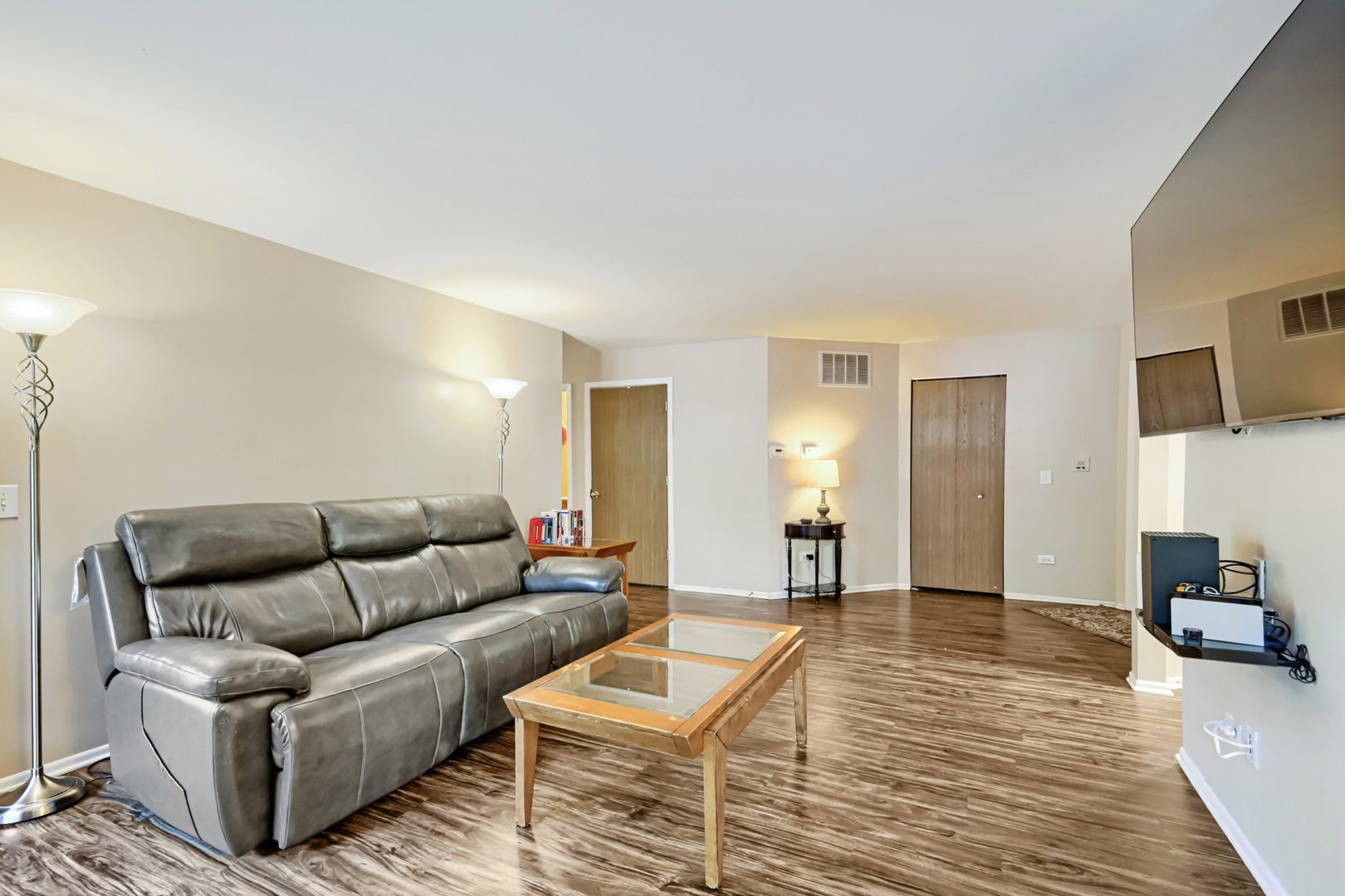 75 Larch Court Z1 Property Photo 4