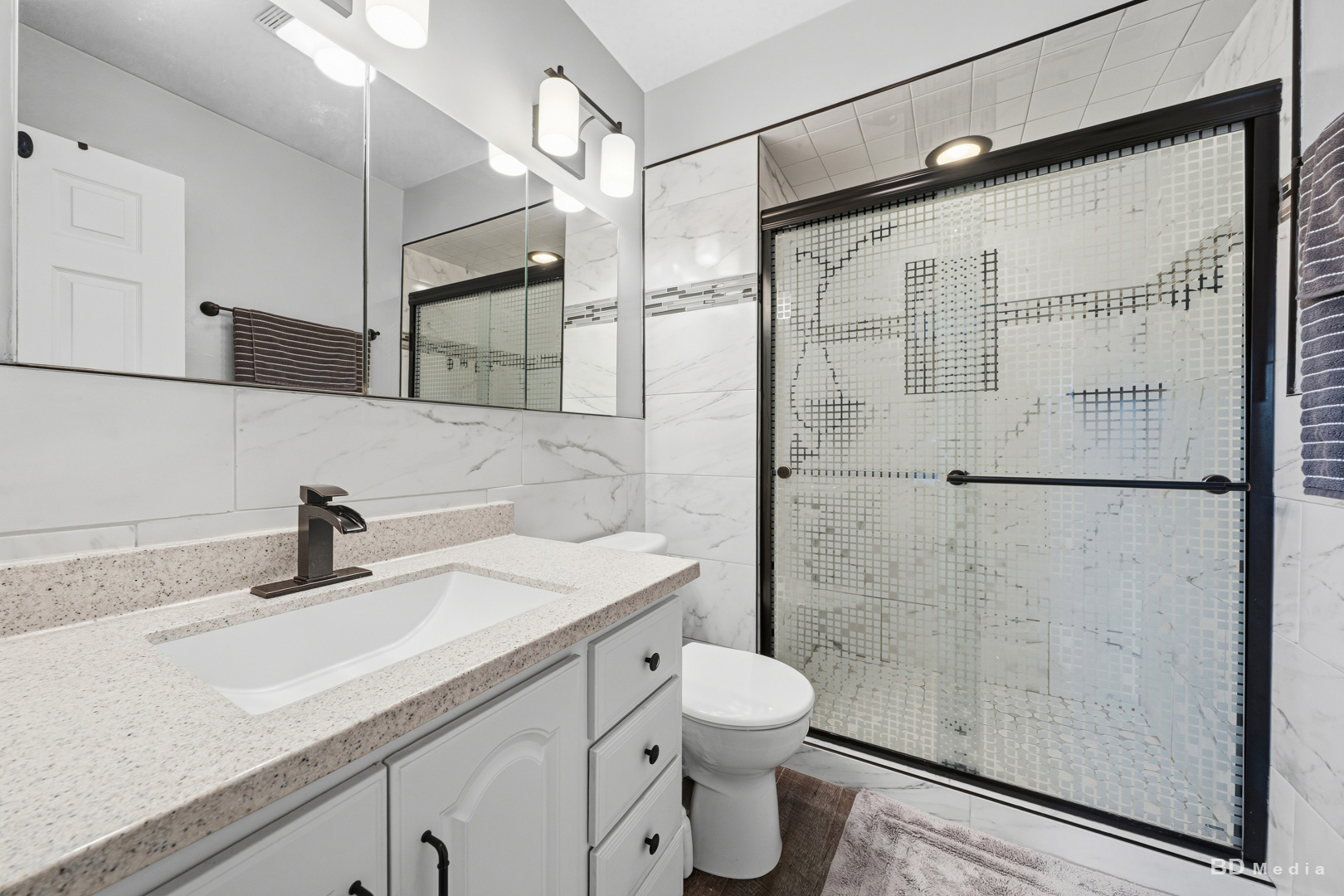 15619 Lorel Avenue Property Photo 19