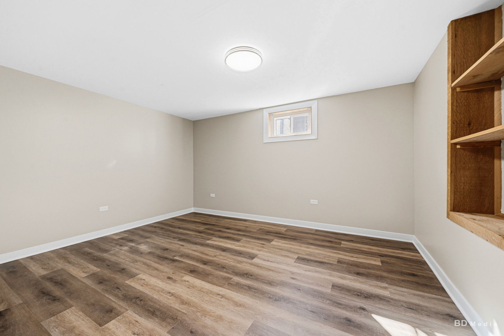 15619 Lorel Avenue Property Photo 27