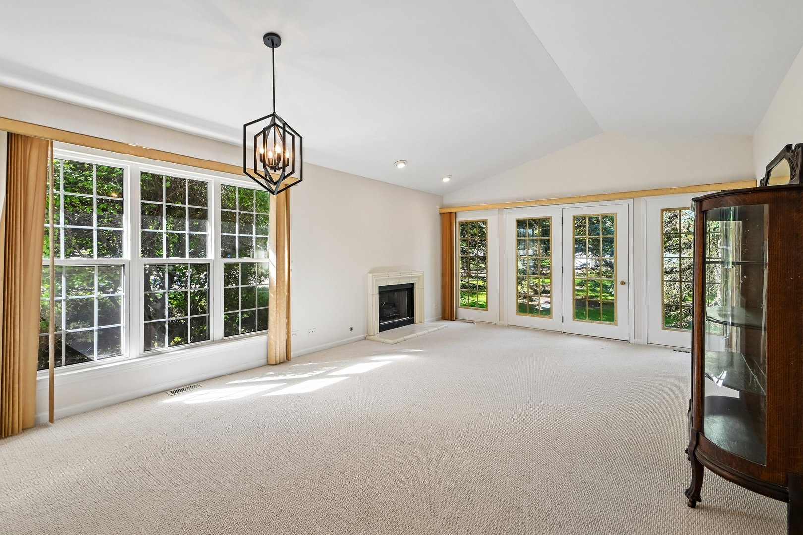298 Haber Road Property Photo 2