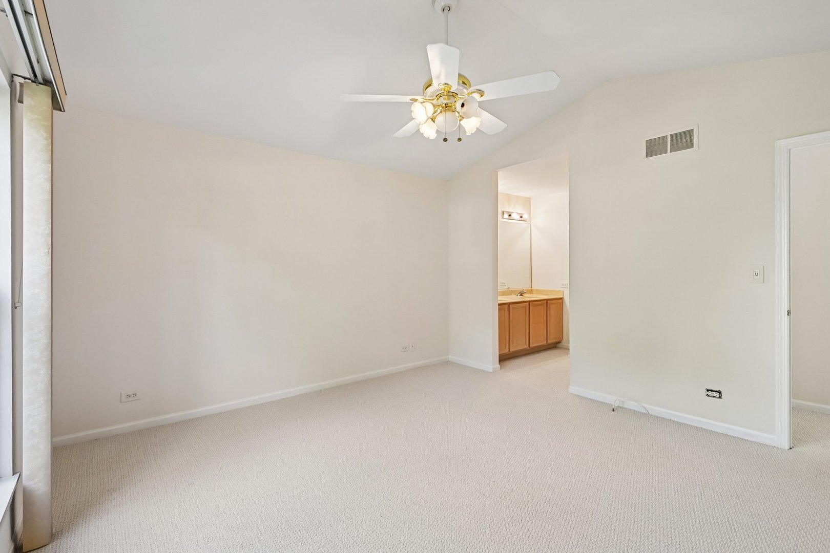 298 Haber Road Property Photo 15
