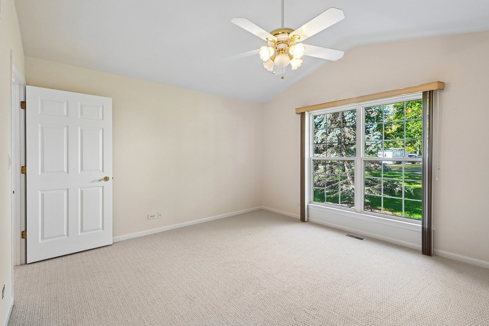298 Haber Road Property Photo 16