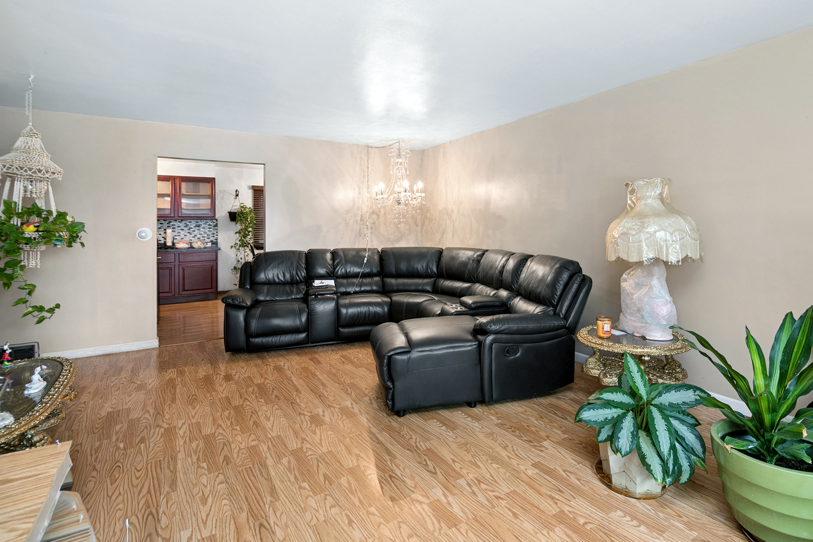 3858 E Lakeview Drive Property Photo 3