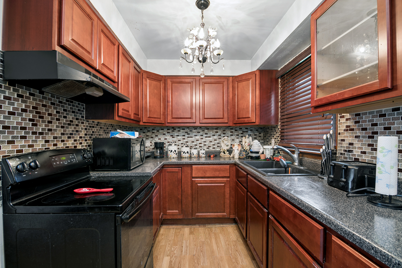 3858 E Lakeview Drive Property Photo 7