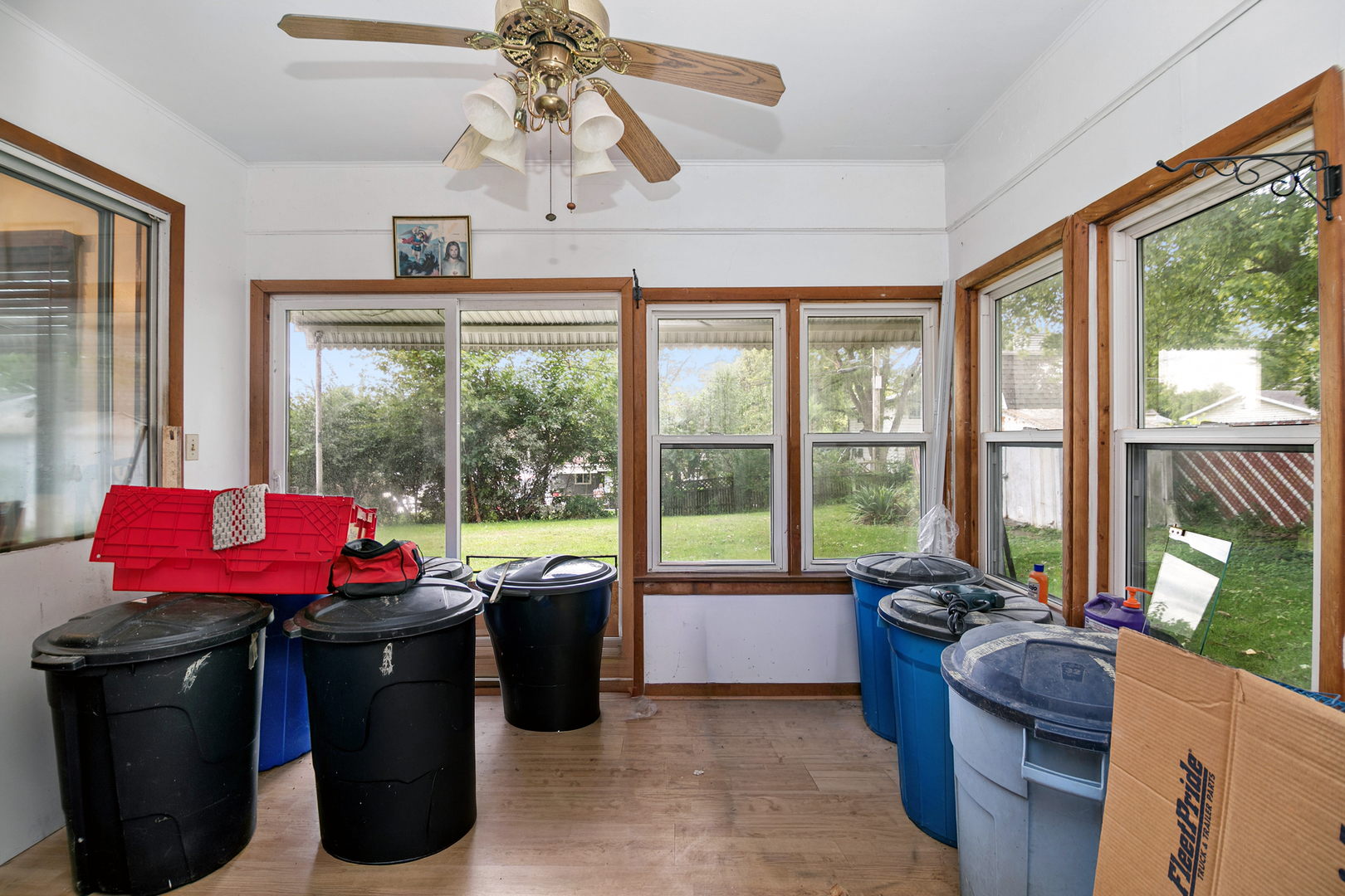3858 E Lakeview Drive Property Photo 9