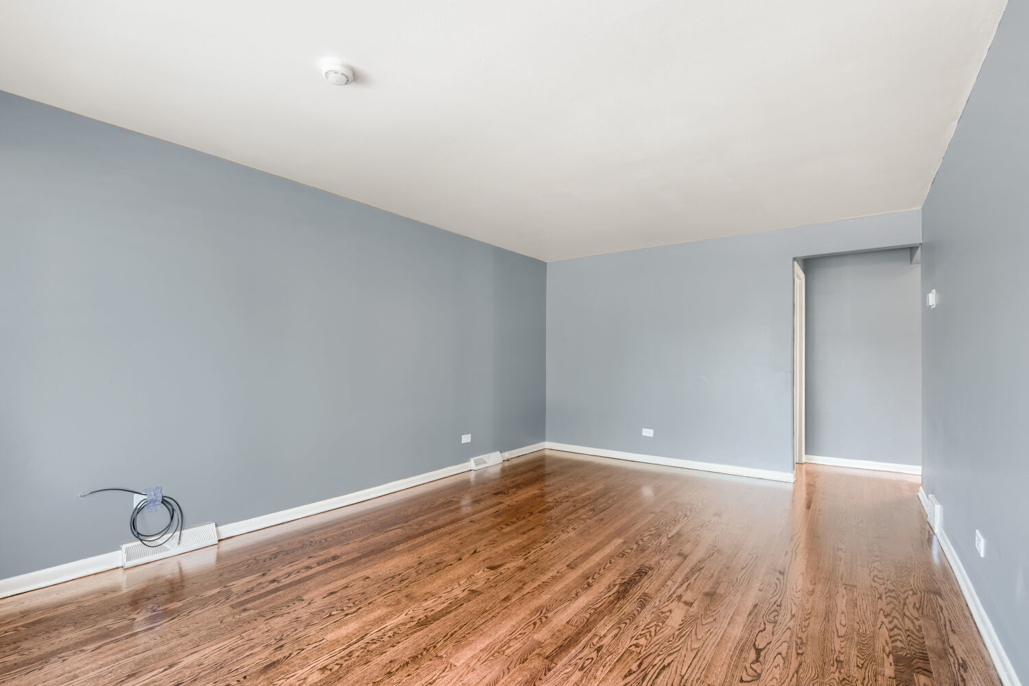 323 154th Place Property Photo 5