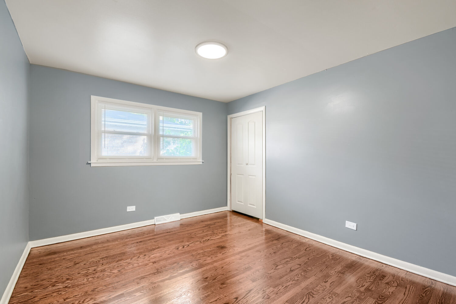 323 154th Place Property Photo 20