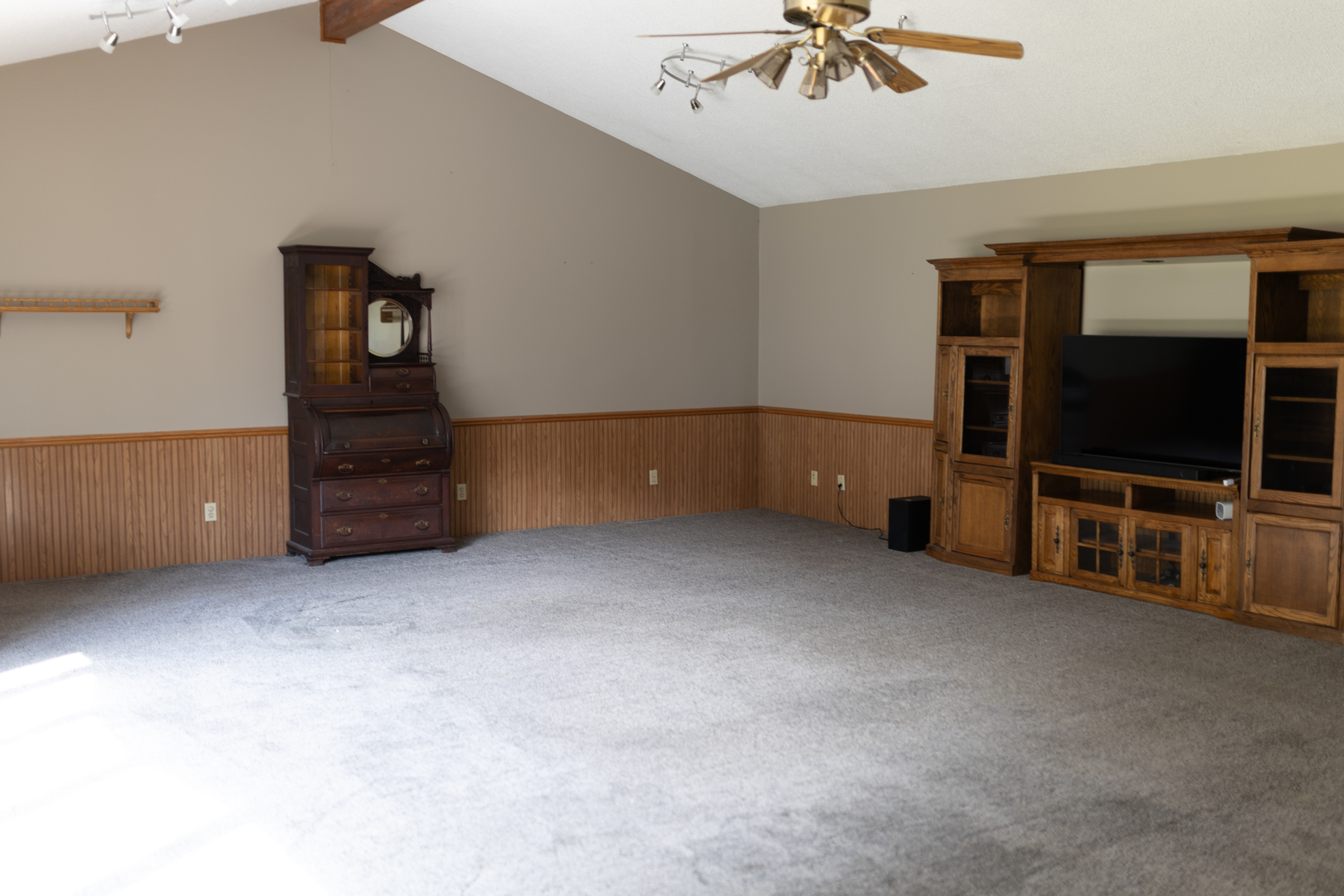 1743 Shutters Street Property Photo 6