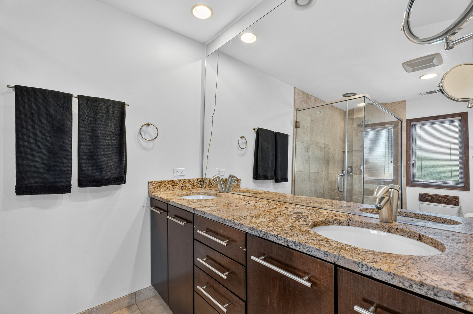 10521 Grandview Drive Property Photo 27