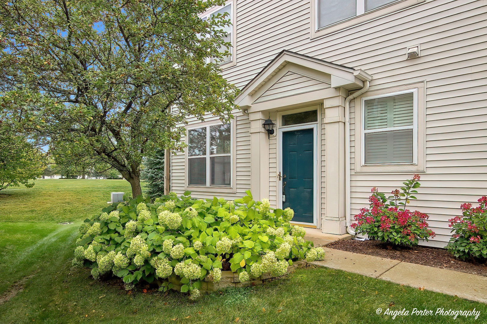 1301 Waverly Drive 1301 Property Photo 2