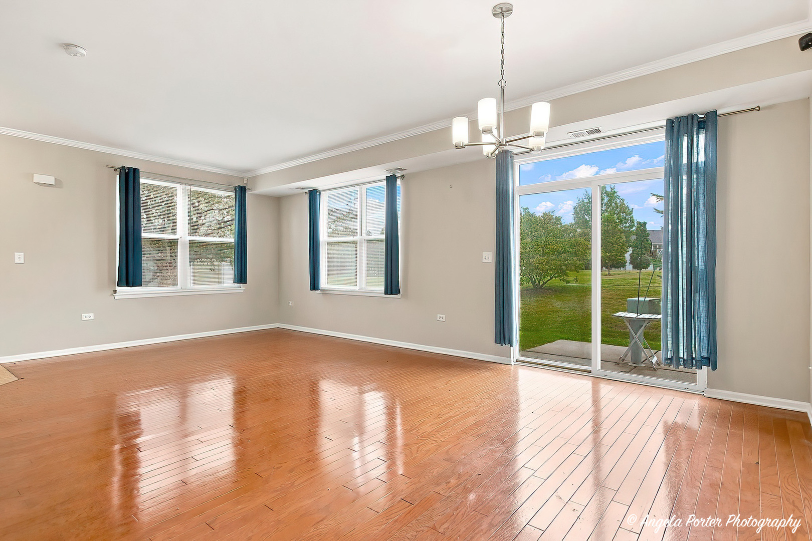 1301 Waverly Drive 1301 Property Photo 6
