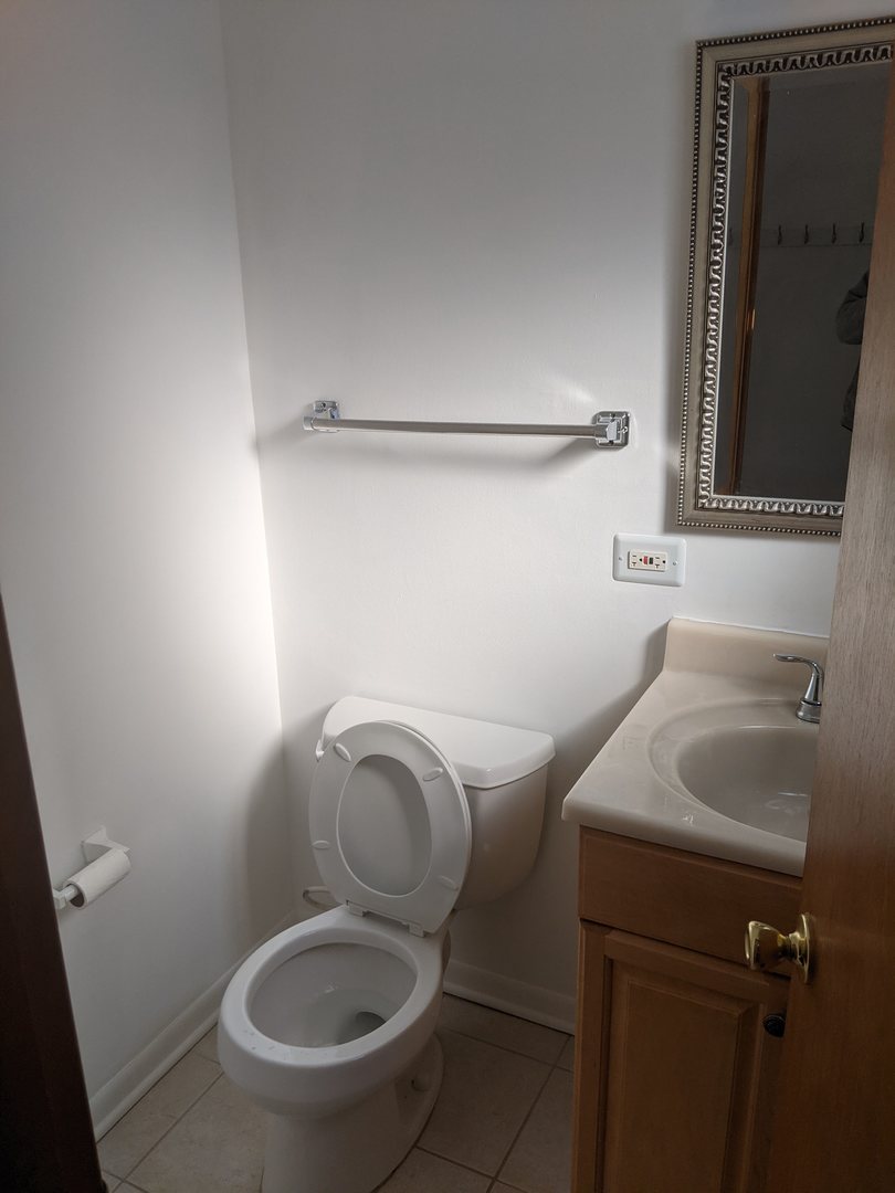 822 Skokie Boulevard E Property Photo 11