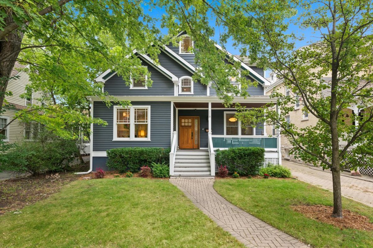 1119 Oak Avenue Property Photo 1