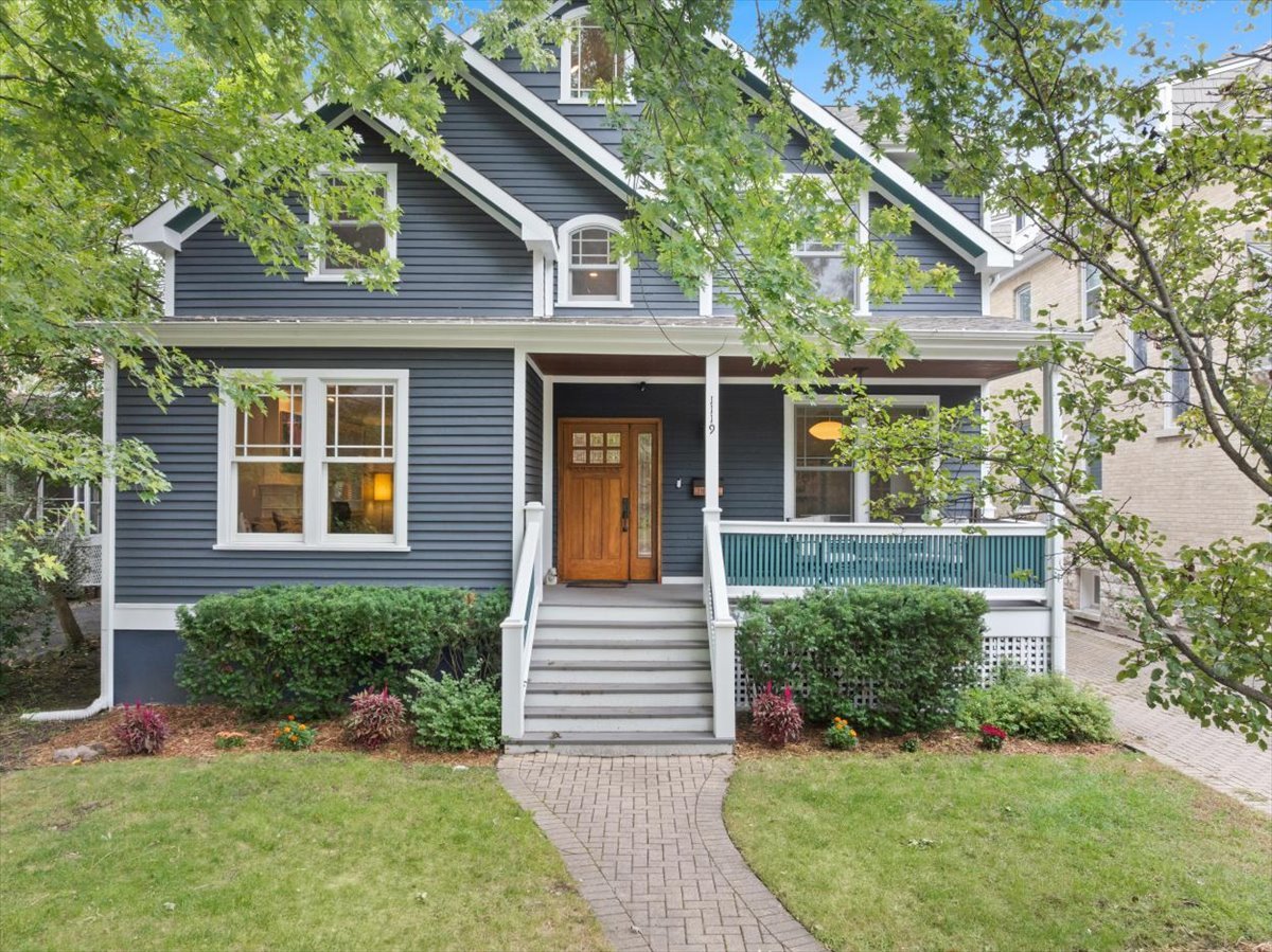 1119 Oak Avenue Property Photo 4