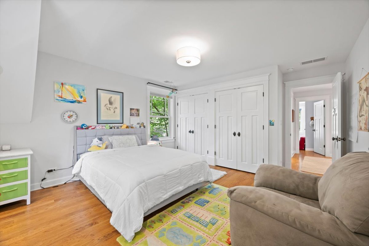 1119 Oak Avenue Property Photo 37