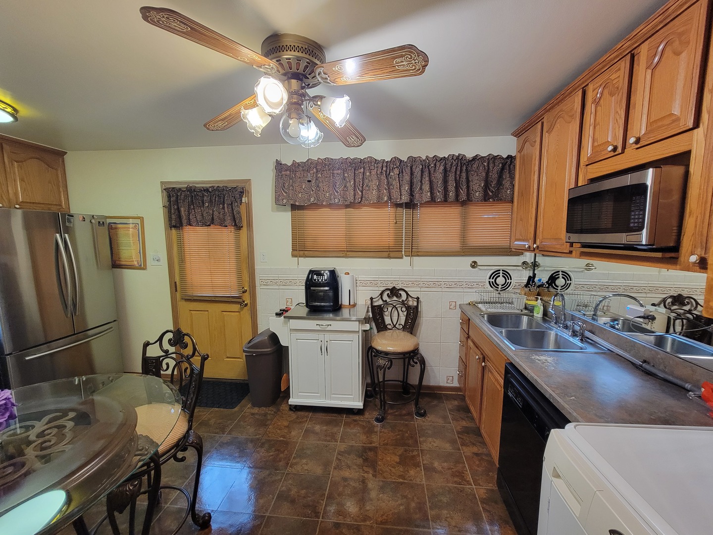 12770646 Property Photo 8