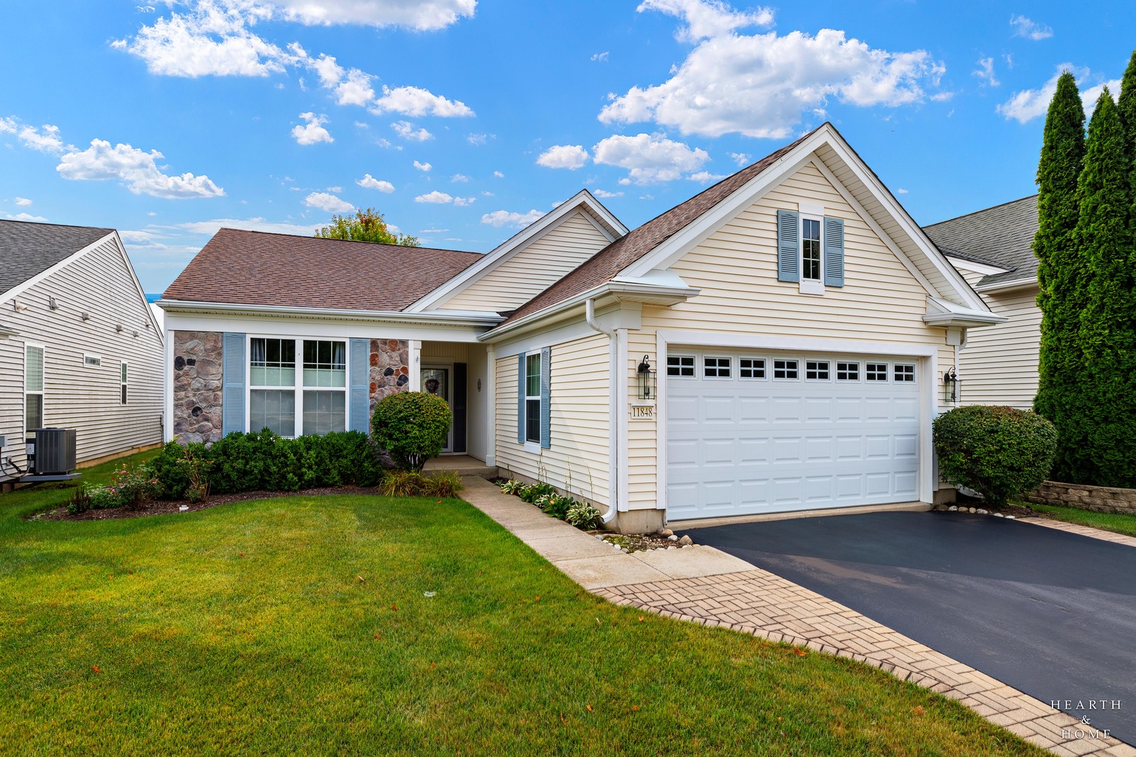 11848 Chatfield Crossing Property Photo 1