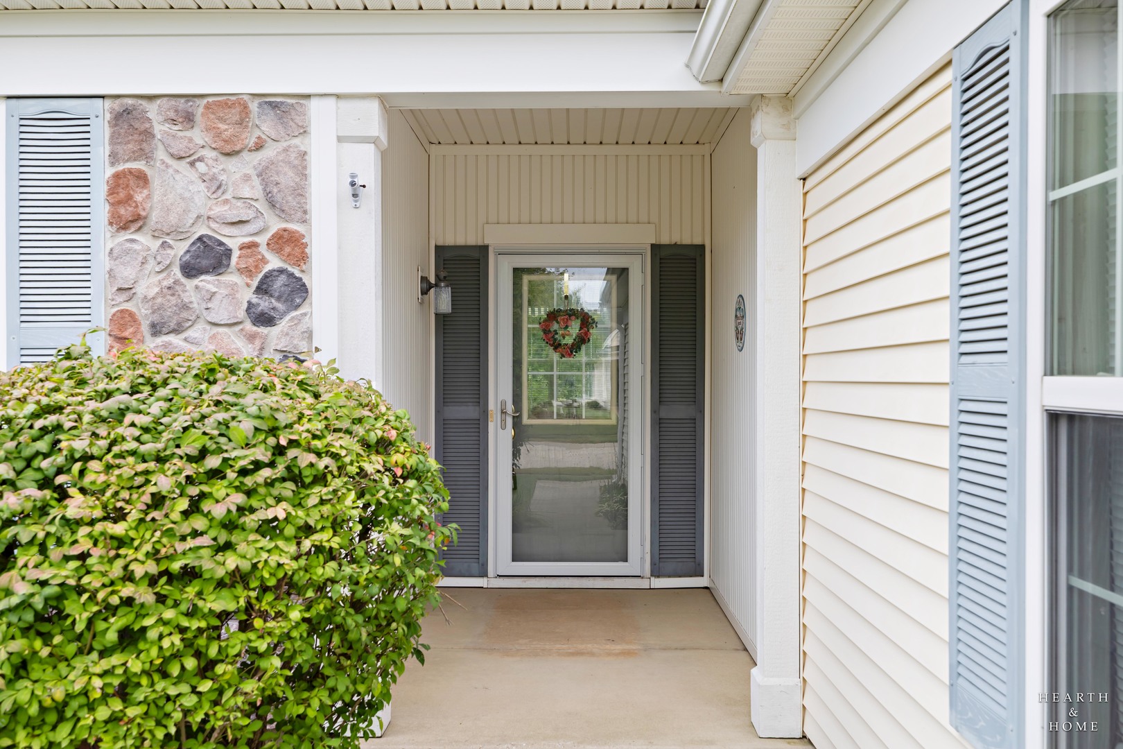 11848 Chatfield Crossing Property Photo 2